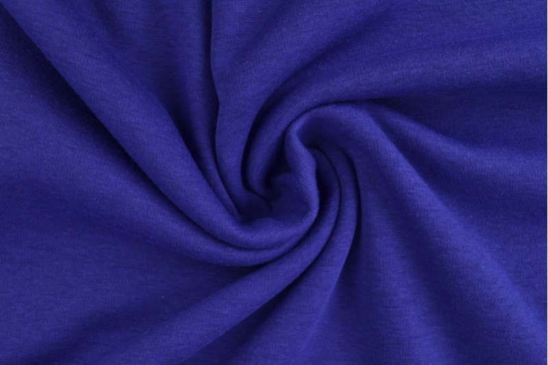 Donkerblauw