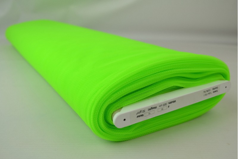 Brandvertragende tule 300 cm breed fluor groen