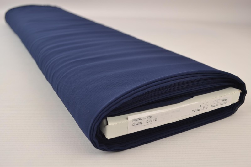 Chiffon navy, rol
