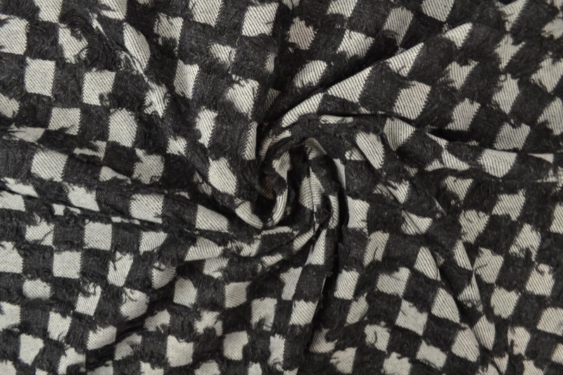 Checks frayed 01-04