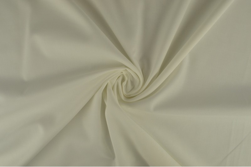 Katoen voile gebroken wit, rol