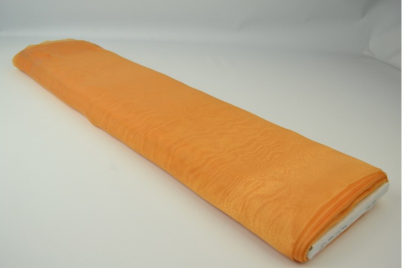 Organza okergeel, rol