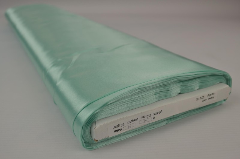 Satijn licht mint, rol