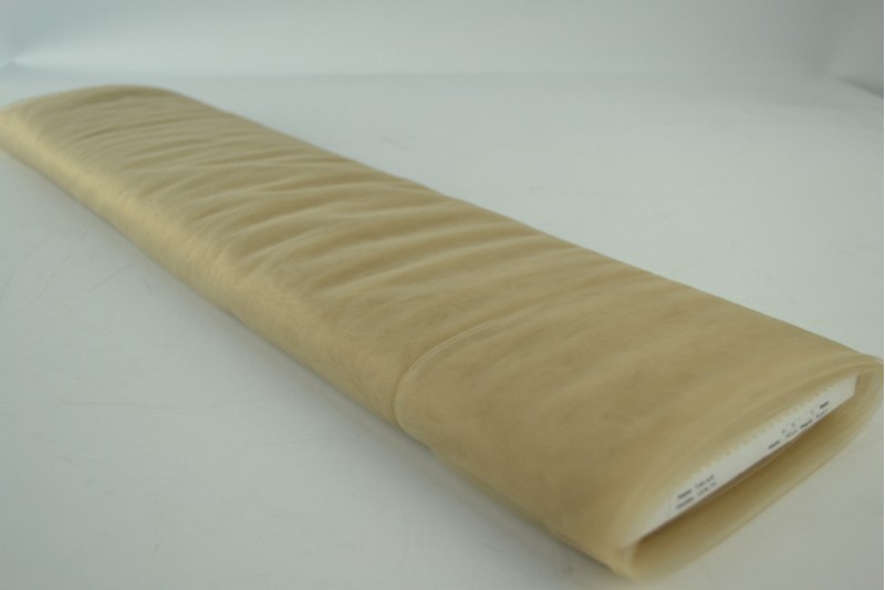 Tule zacht (bruidstule) beige