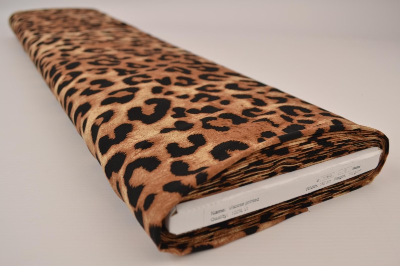 Viscose print 1176-03, rol