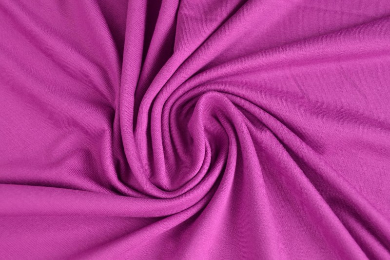 Viscose tricot cassis